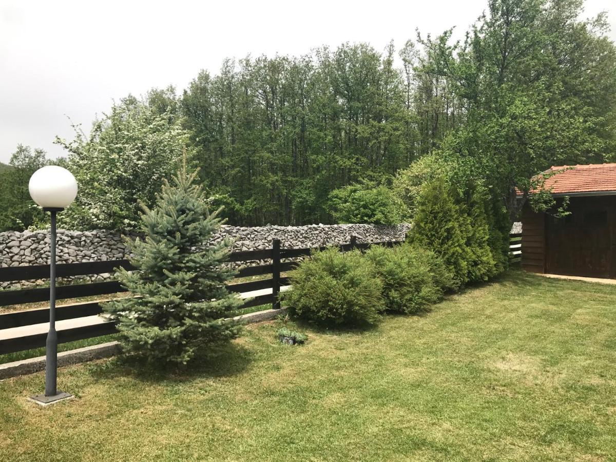 Ferienwohnung Seosko Domacinstvo Bondzulic Užice Exterior foto